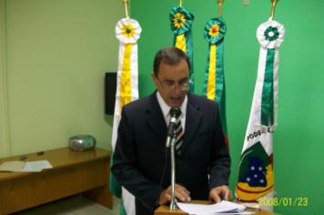 Foto - Sessão Solene em comemoração aos 10 anos do município de Capão do Cipó e entrega de Diploma aos membros da Comissão Emancipacionista.